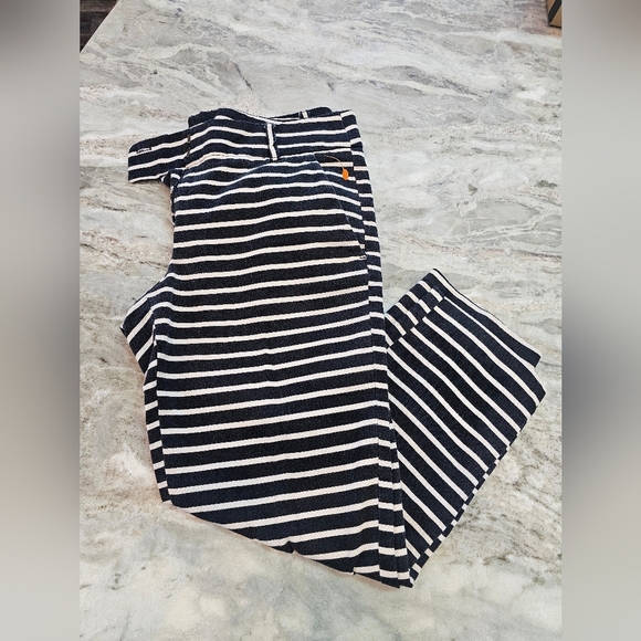 SALE-Loft Marisa women's charcoal and white stripped ankle pants size 6 - Picture 9 of 11